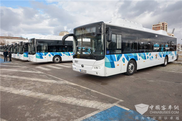 迎接绿色交通发展新时代 宇通首批纯电动客车在保加利亚启动 