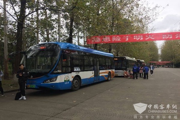四川：多条校园公交线路开通
