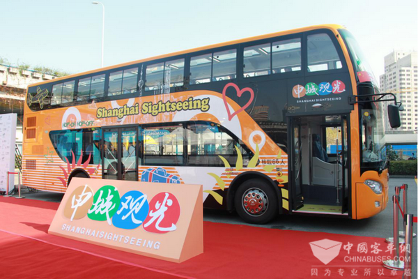 全球首批人工智能观光车登陆上海，亚星智能公交致敬改革开放40周年