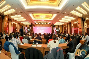 厚积薄发 崛起之星 申龙荣获“改革开放40周年”两项大奖