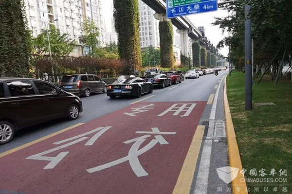 重庆：建成启用14条公交优先道
