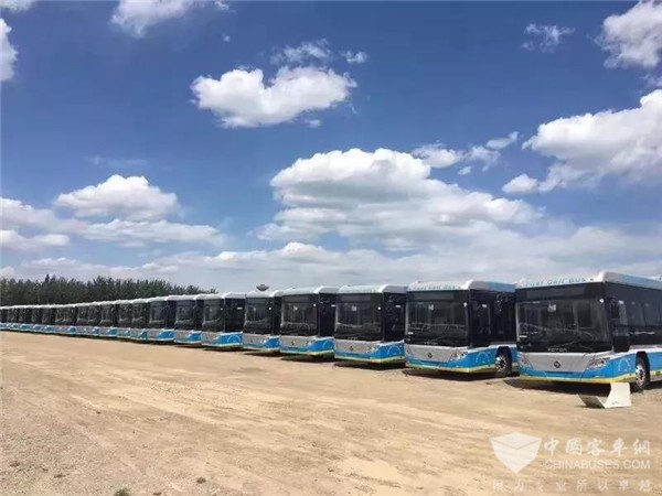 兰州：公交的华丽转身 从长辫子到新能源