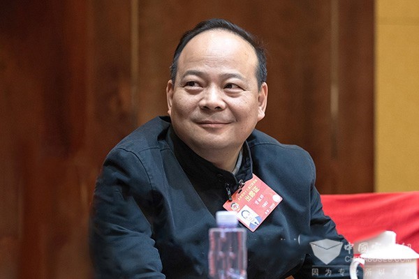 宁德时代曾毓群：给新能源汽车产业提供“中国动力”