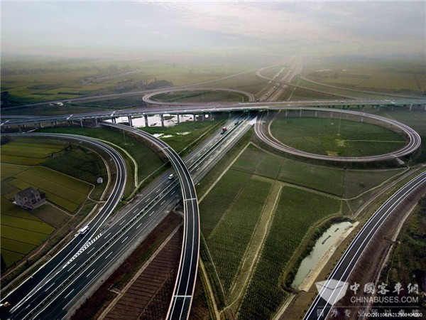 浙江：注意！7月1日起，这张“违法失信清单”可能影响您的高速通行