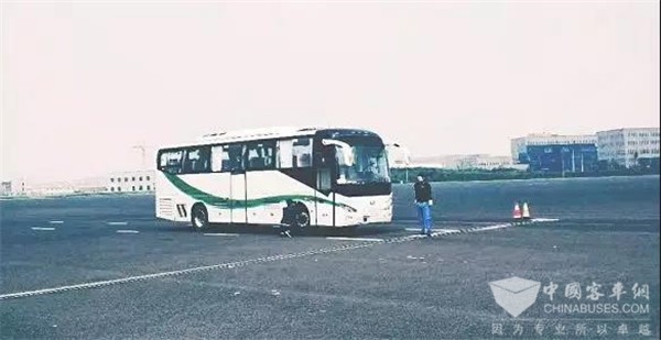 博能上饶两款客车成为我国首批通过AEBS试验的客车车型