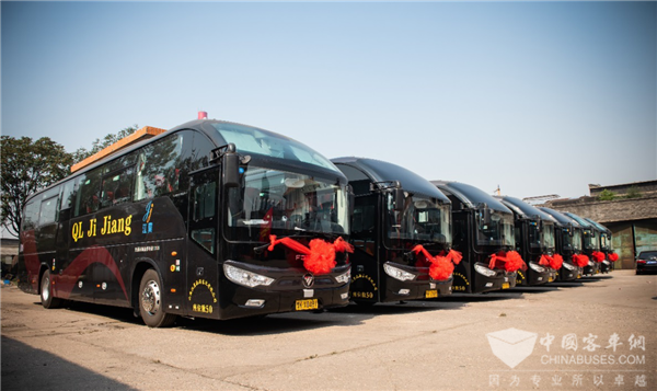 美景邂逅好车 “气质”在这一刻定格！福田欧辉客车批量交付山西江冀客运