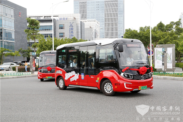 “厦门约巴”上路了! 金旅“星辰”邀您一起快乐出发