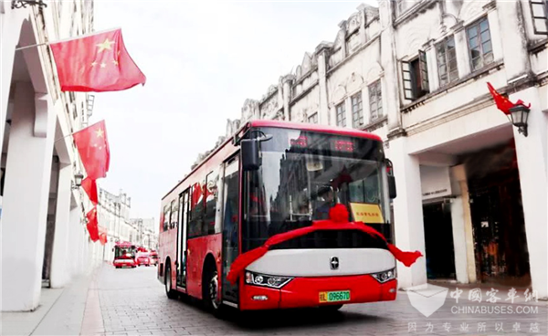 亚星客车助力城市公交 共建交通强国梦