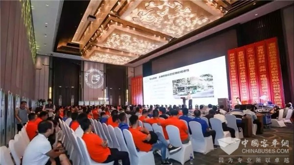 中国土木工程学会城市公共交通分会成立40周年