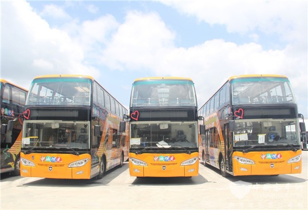 申城观光最靓的仔 亚星双层巴士成魔都游客旅游首选