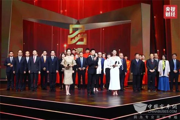 重磅!中国中车位居“2019中国品牌强国盛典”十大年度榜样品牌榜首!
