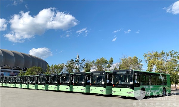 亚星“绿色”城市客车再出发 共赏云南风情