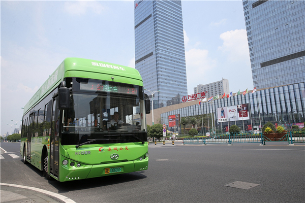 国内销售向上突围+下沉市场——解码苏州金龙精彩2019