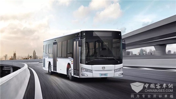 资源集结 全民战“疫” 金旅推出““健康移动空间”系列客车