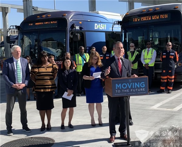 134台比亚迪纯电动公交交付洛杉矶 加速美国绿色公交变革