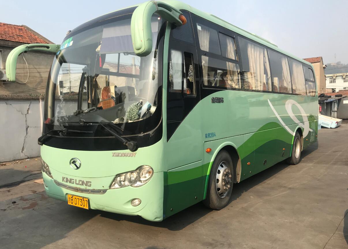 金龙39座客车