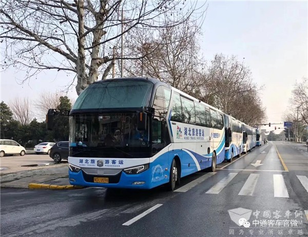 向最美的你们致敬——中通客车的“逆行者”