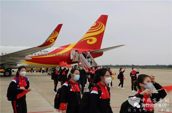 英雄回家！海口公交集团顺利完成海南支援湖北医疗队员“凯旋”接送任务