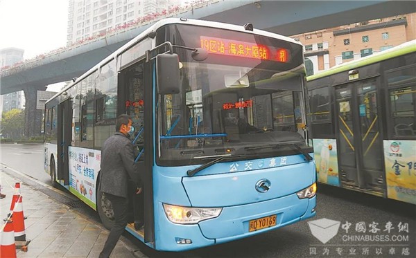 哪里乘客多，公交车就走哪里！厦门首条灵活公交线路试运行