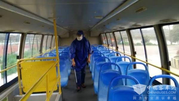 武汉公交多措并举做好运营开通准备，实行“一车一码、上下车扫码”