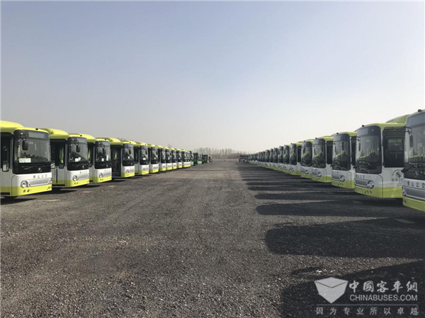 “硬核”服务助民生 100辆宇通纯电动公交车交付广东佛山