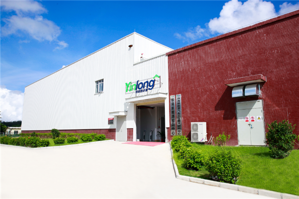 质量服务“两手抓” 银隆获“全国百佳质量诚信标杆企业”等三项殊荣