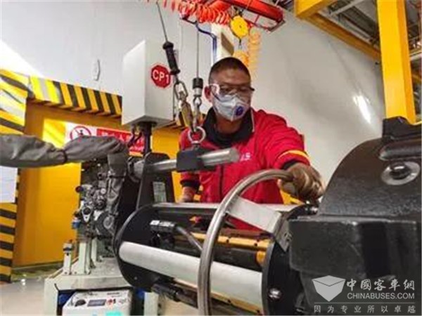 东风康明斯4月销量创历史新高 听听生产“新人”怎么说