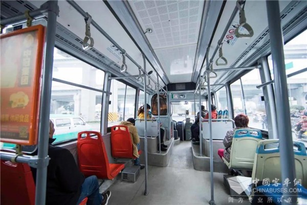 要求全天敞窗运营！哈尔滨交通集团3000台公交车执行新疫情防控