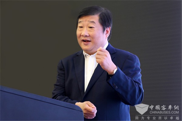 谭旭光：进军“无人区” 高高擎起“中国制造”的大旗