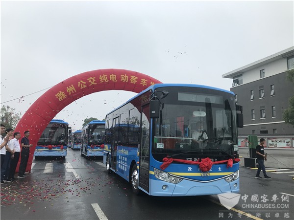 绿色公交擦亮城市文明窗口 批量安凯G9纯电动客车驶入滁州