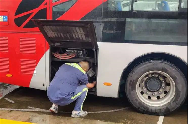 台风无惧！银隆新能源全面助力珠海公交恢复运行