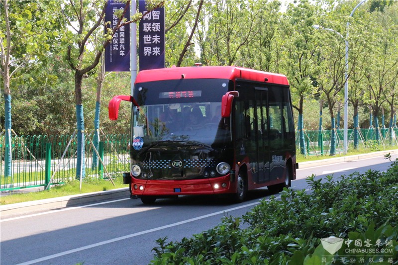 安凯无人驾驶客车投入开放道路运行