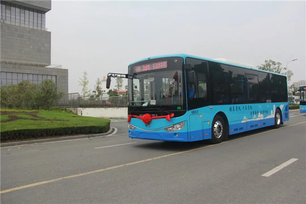 202台安凯纯电动公交灵璧上线 持续助阵“村村通”民生工程