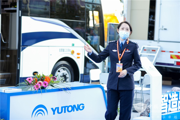 全新科技引领 智造警务先锋 宇通新型警务装备亮剑北京警博会