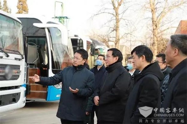 中国石化董事长张玉卓一行赴亿华通调研 强调将整合力量共推氢能产业