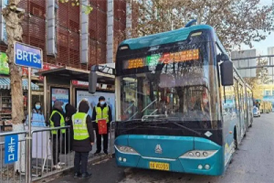 济南公交：元旦假期运送乘客403.6万人次