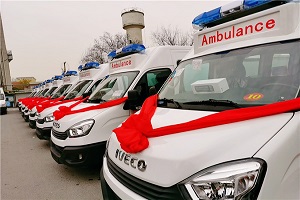 南京依维柯向陕西省卫健委交付27台欧胜负压救护车