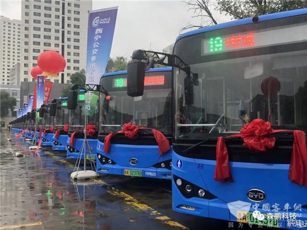 森鹏电子后视镜在西宁公交的应用