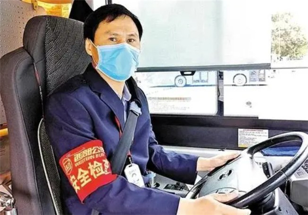 520公交驾驶员关爱日：理解与尊重同行 致敬默默奉献的你