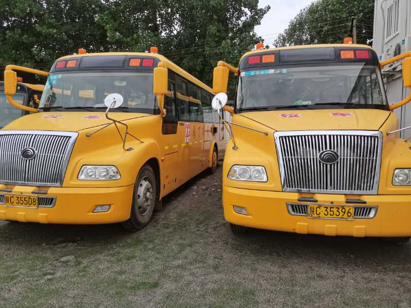 出售宇通校车与厦门金龙校车