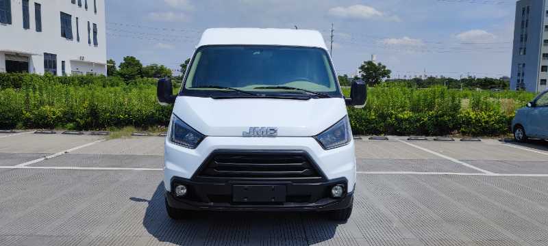 15座江铃特顺客车