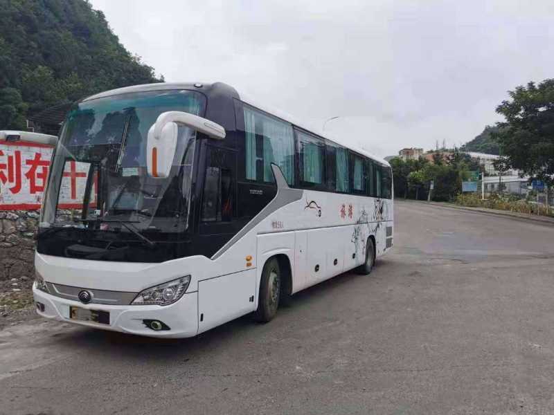2019年10月 大高一50座有营运档案气囊中门宇通客车