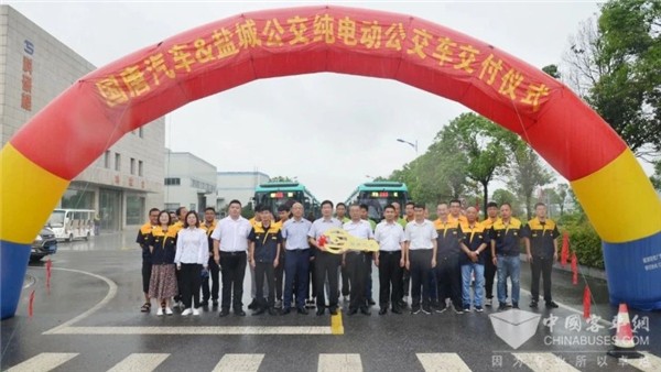 防疫、降耗两不误！国唐全铝车身纯电动智慧公交交付盐城