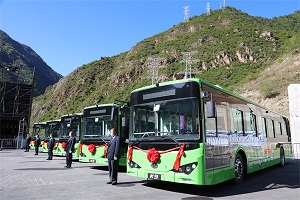 助推九寨沟全域绿色发展 比亚迪纯电动客车K9批量交付大九寨旅游集团