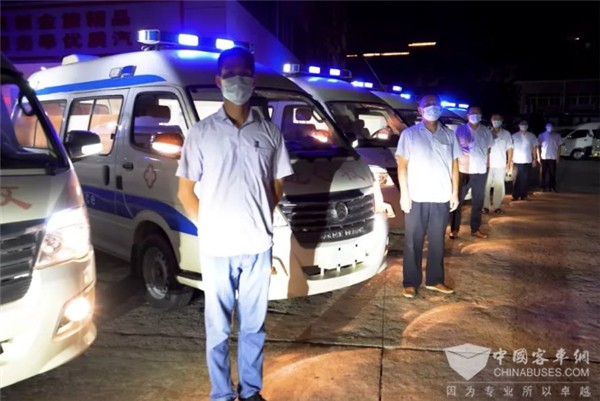 战疫急先锋！15台金旅负压救护车紧急投入厦门抗疫一线