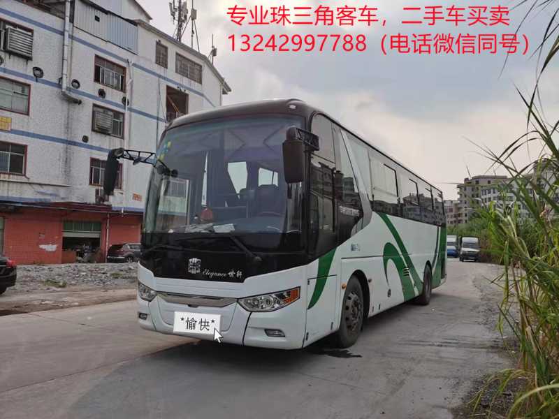 2015年6月  47座非营运油电混合有气囊中门中通客车