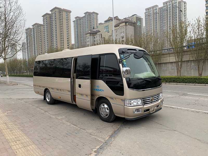 丰田考斯特商务房车6座