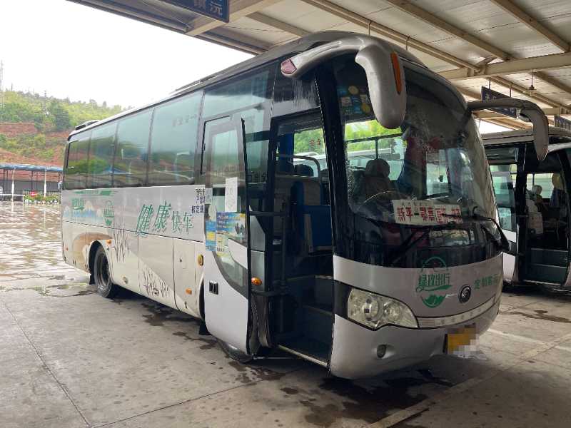 宇通ZK6741D5Y客车出售，33座