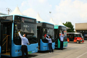 无锡公交：夏至已至 公交关怀无微不至