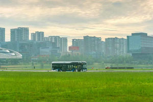 成都公交：推动绿色低碳转型 成都公交跨入绿色发展“新进程”